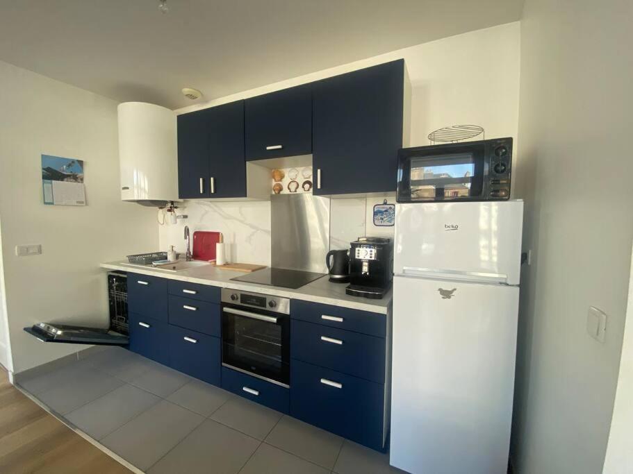 Un Exterieur En Apartment